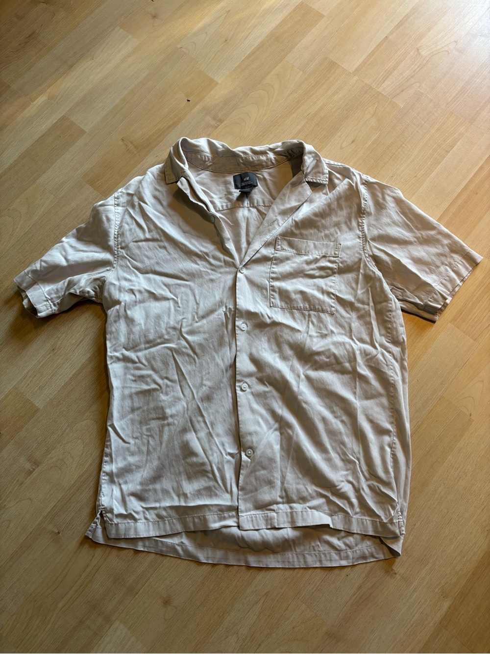 H&M Men's Regular Fit Button-Up Shirt in Light Beige